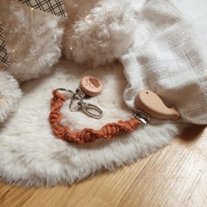 Attache Doudou Universel – Marron & Attaches Baleine et Nuage
